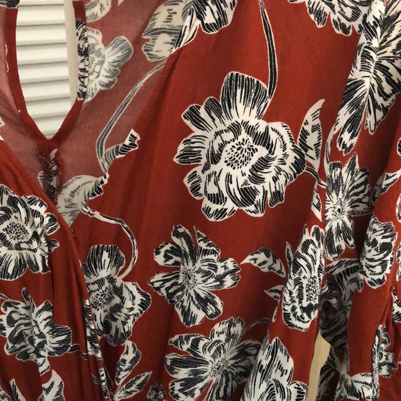 Colorful romper! - Picture 2 of 3